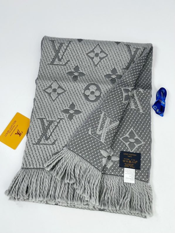 LV專櫃新品路易威登monogram圖案提花羊毛真絲爆款圍巾女士長巾 mmyj1336